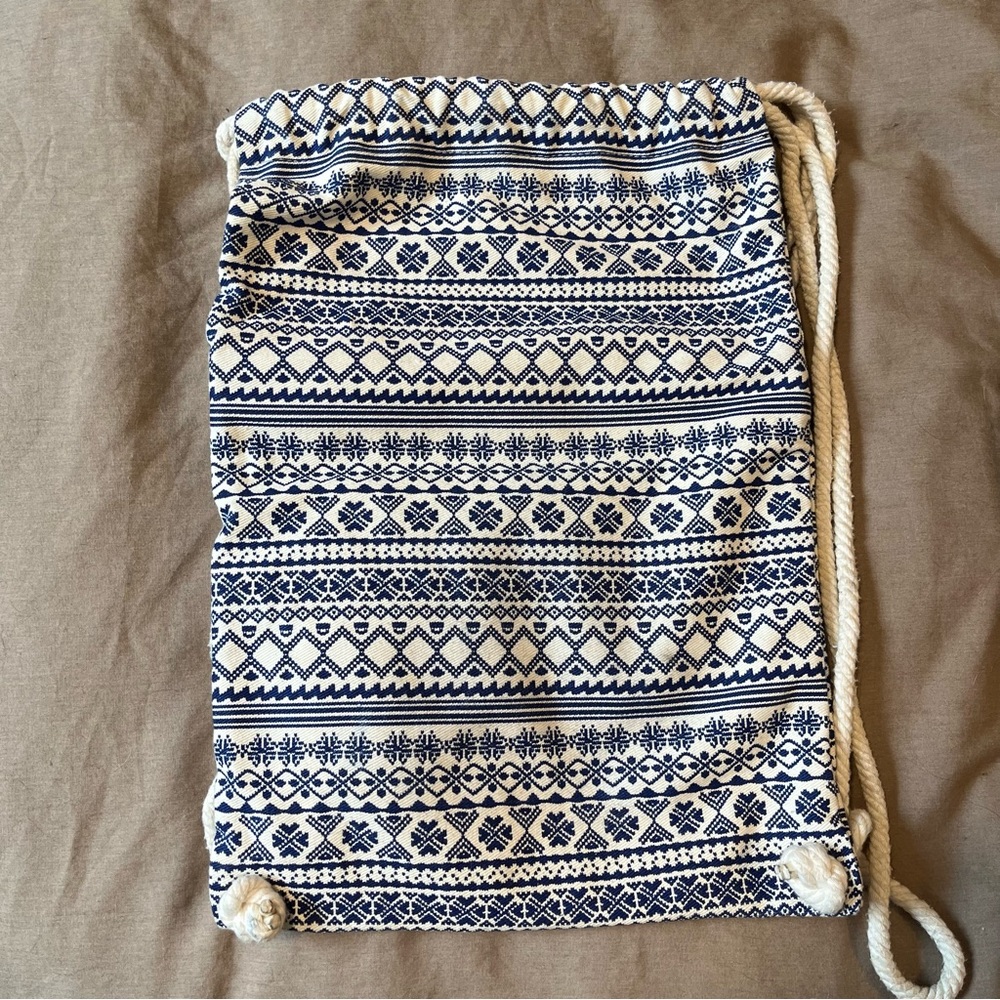 Patterned Canvas Backpack - Picture 3 of 9